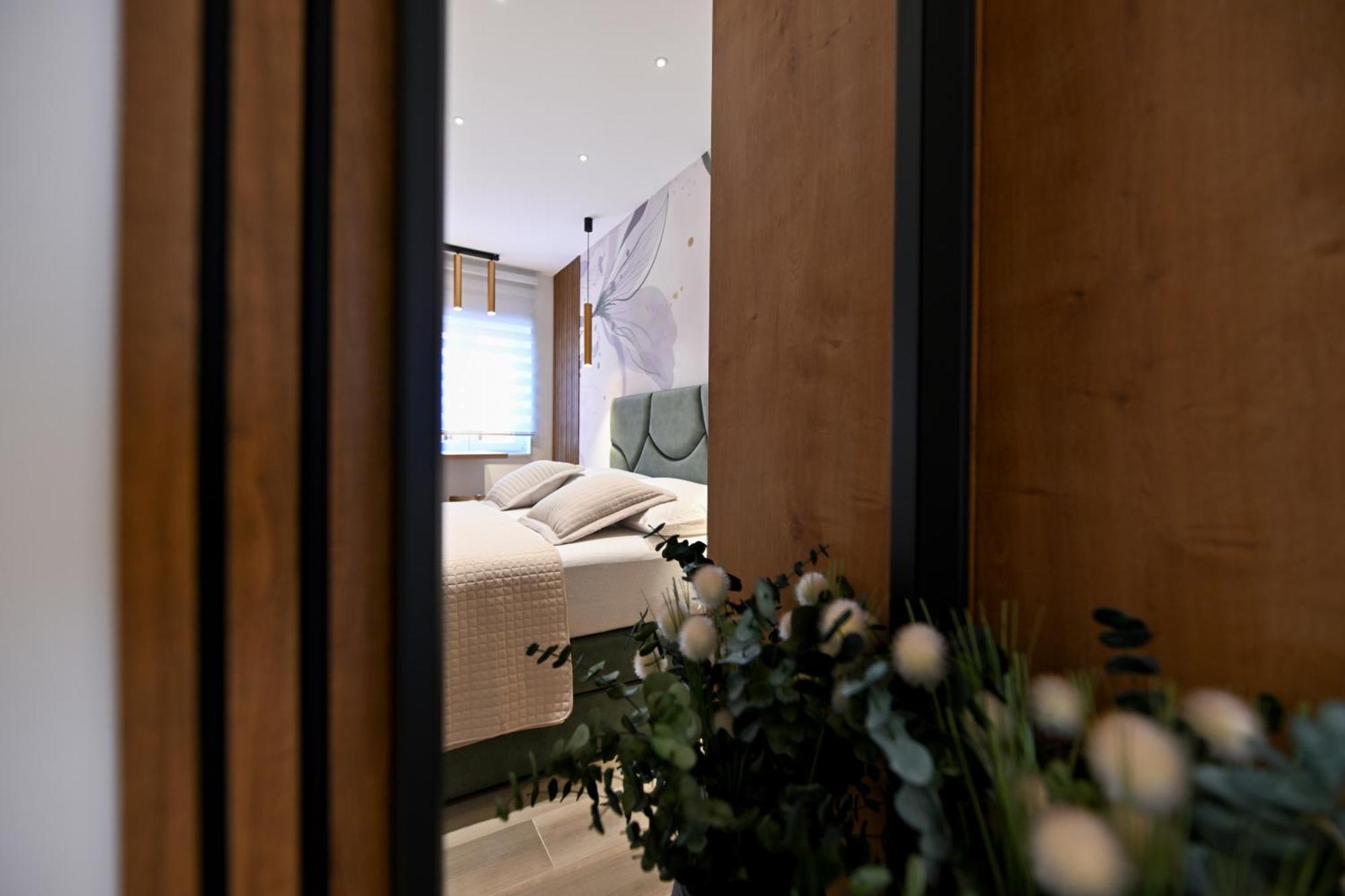 זאדאר Apartments And Rooms Nekic מראה חיצוני תמונה